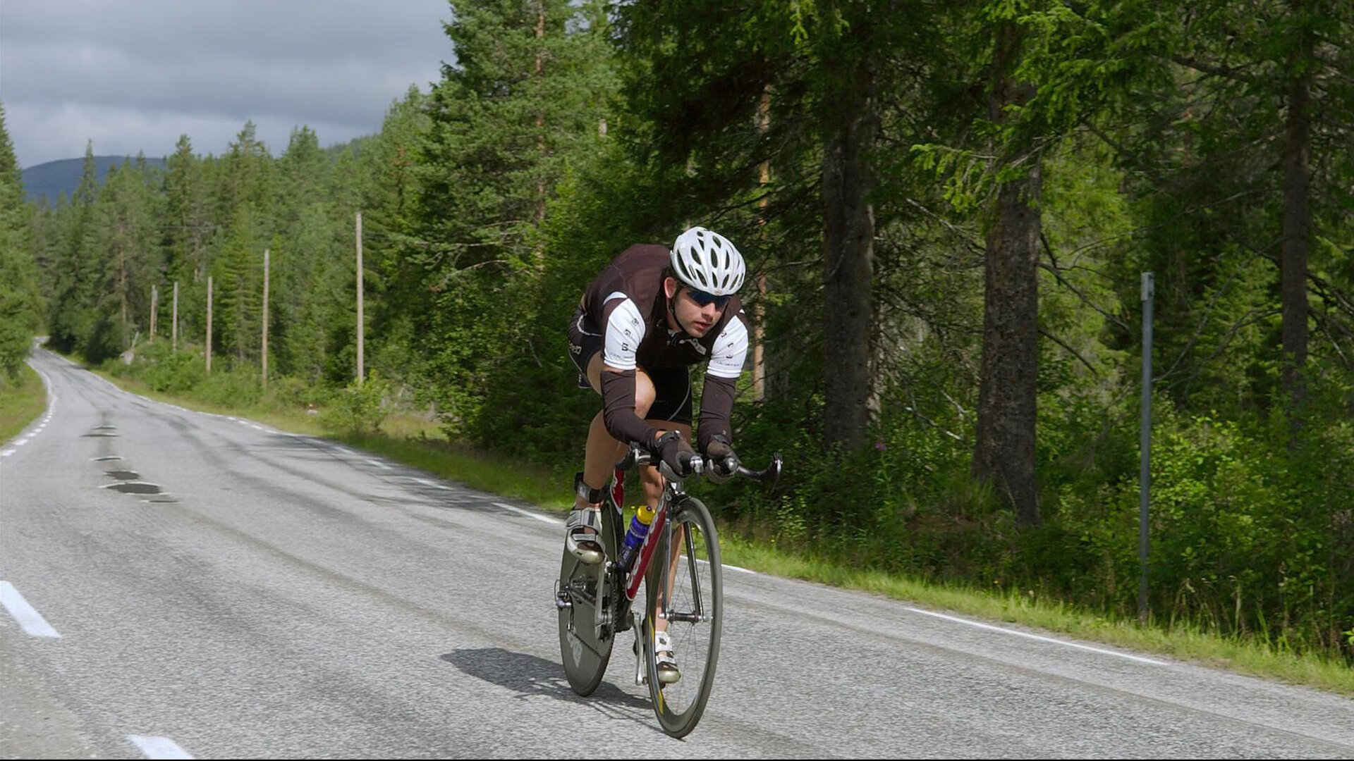 开云真人-赛季末冲刺：决战时刻一触即发，赛季冲刺什么意思